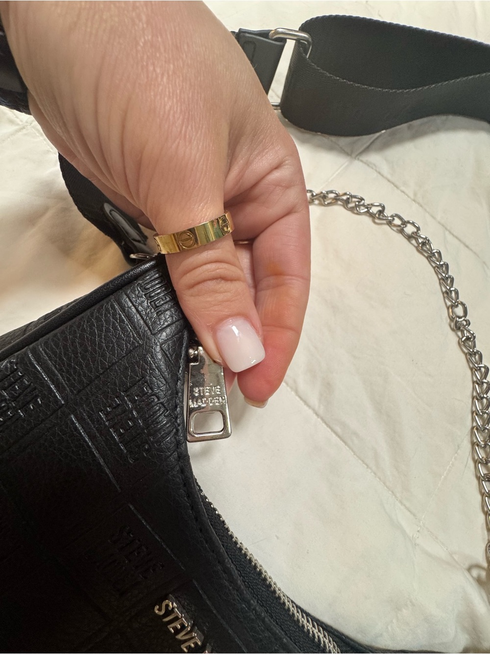 Steve Madden Black Quilted Logo Chain-Handle Shoulder Bag - Picture 6 of 11
